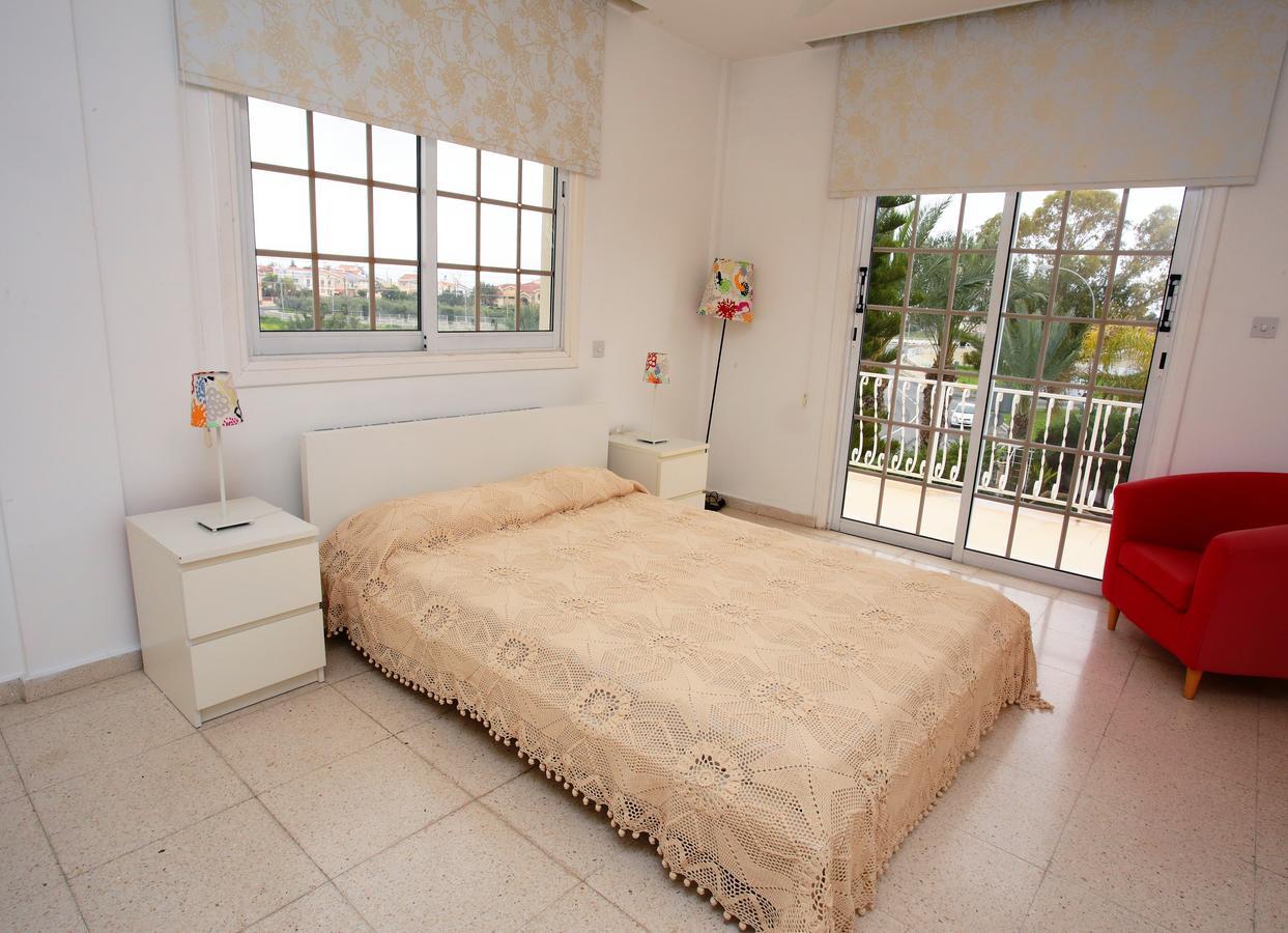 The White House Villa Larnaca Exterior photo