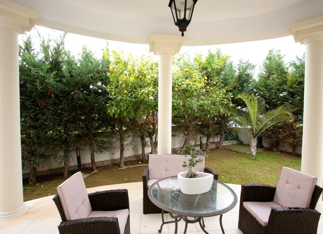 The White House Villa Larnaca Exterior photo